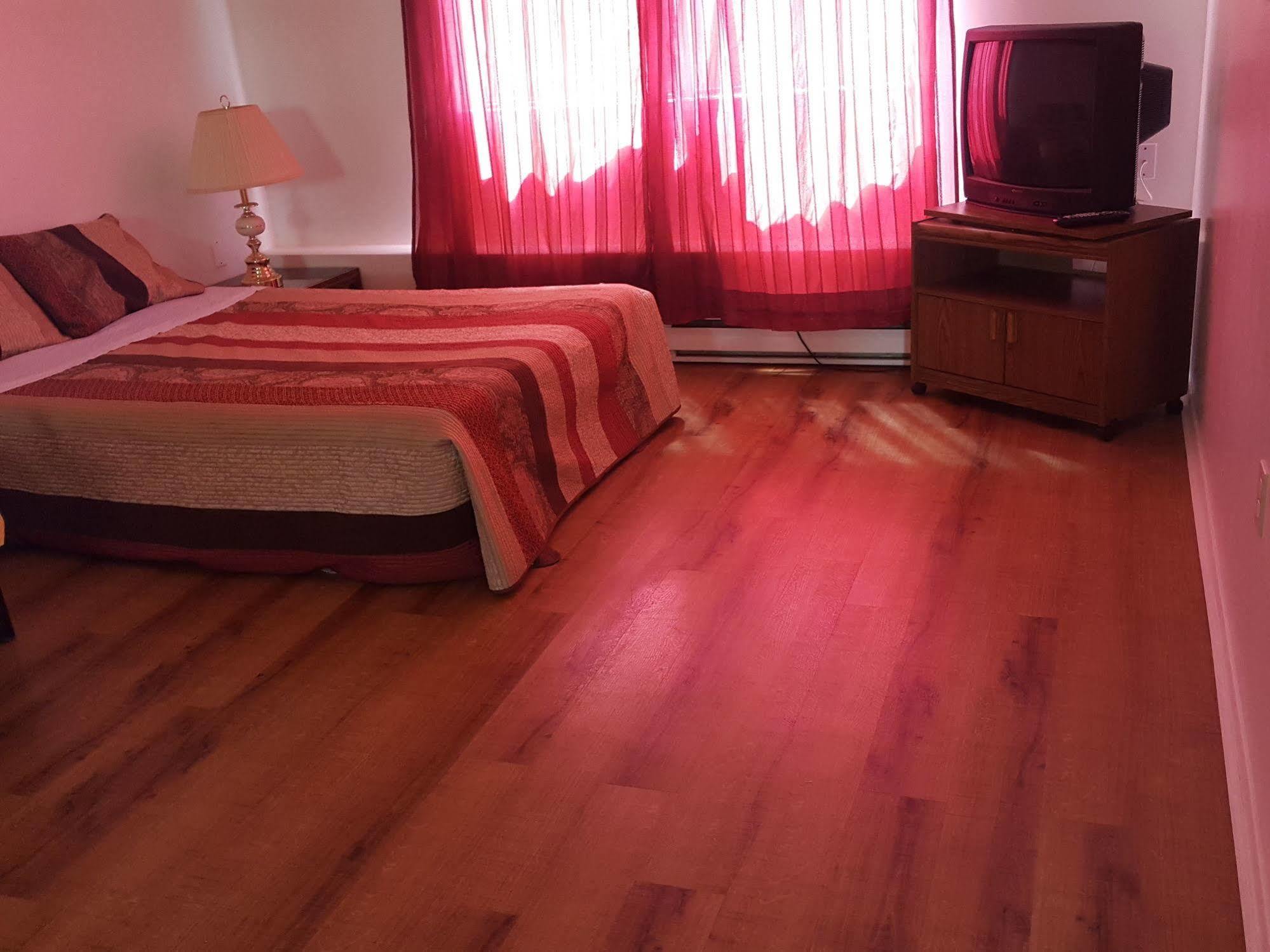 Croft Inn Motel Crofton ภายนอก รูปภาพ